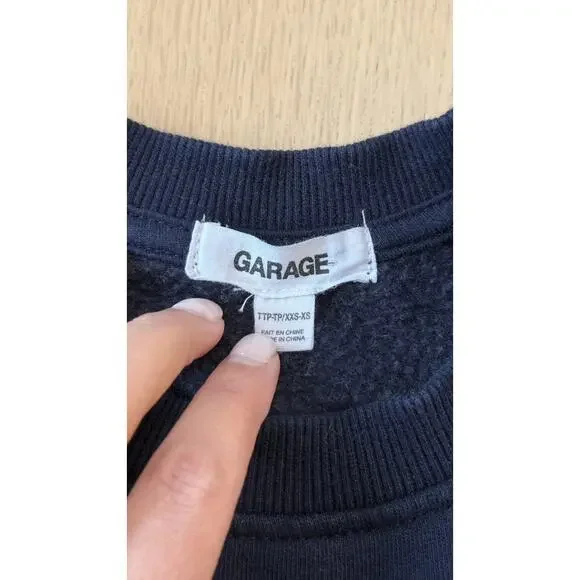 Garage Oversized Beverly Hills Sweatshirt Woman’s Size XS - Picture 7 of 8